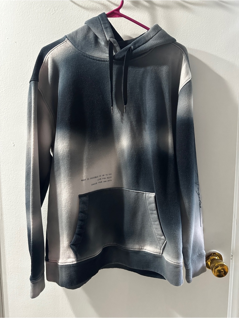 Hollister men’s black and white hooded sweatshirt size medium